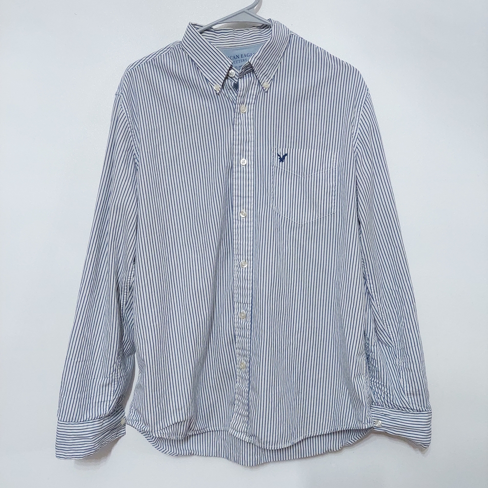 American Eagle Outfitters Men's Striped Button-Down Shirt Medium